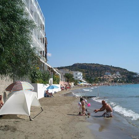 Hotel Tolón Exterior foto